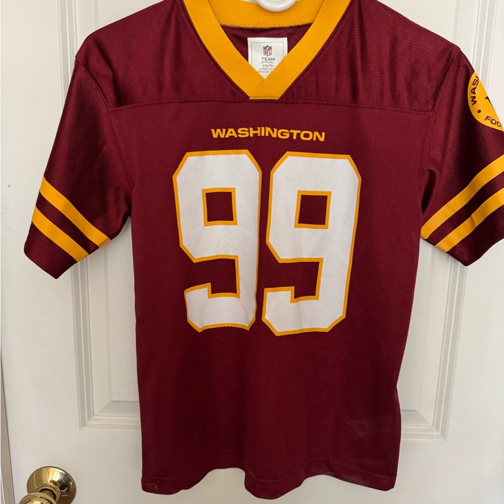 Washington Football Jersey with Number 99